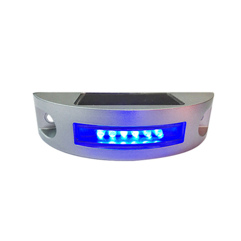 Mặt trăng màu xanh lá cây màu LED Mặt trời mắt mèo đường Stud để cải thiện an toàn đường bộ