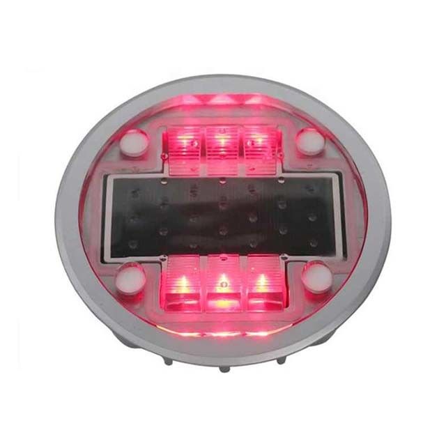 Đường cao tốc màu LED màu đỏ Địa chỉ đường năng lượng mặt trời cho an toàn giao thông đường bộ