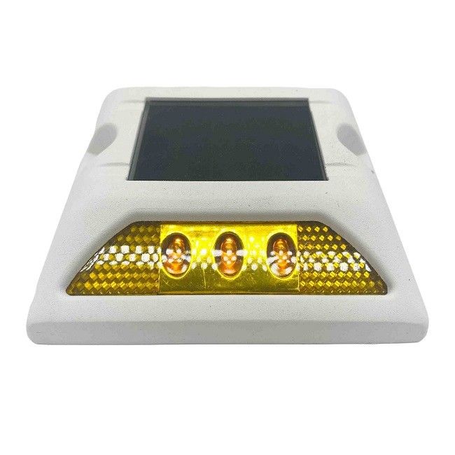 125 * 110 * 25mm năng lượng mặt trời đường phản xạ đường cao tốc dấu hiệu mặt trời mắt mèo