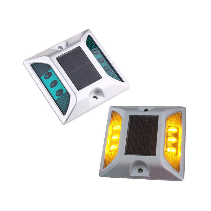 Mắt mèo nhôm nhấp nháy Mặt trời LED Đường đệm mắt mèo cho an toàn giao thông